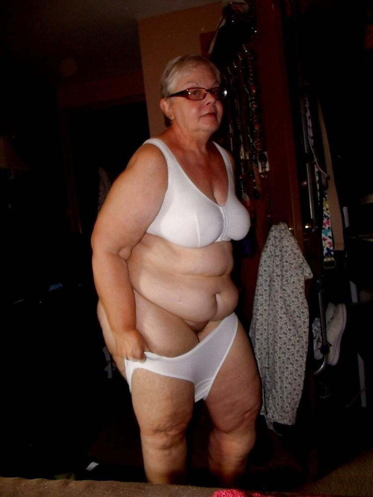 Granny & Mature bra and panties